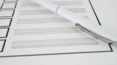 Oy oy Kağıt beyaz kalem ile