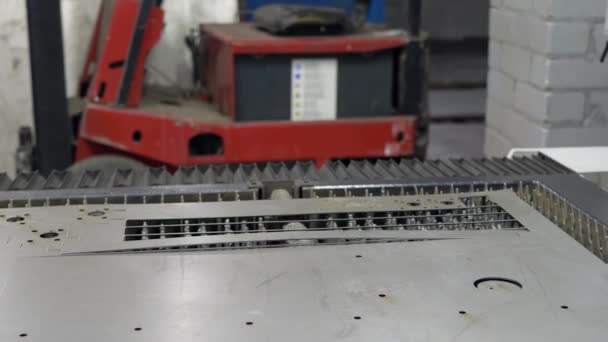 Tôles Découpées Laser Cnc Concept Technologie Industrielle Moderne — Video