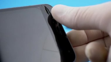 Smartphone 'da Kırık Ekran Aranıyor