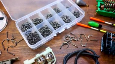 Tahta kahverengi masada olta takımı