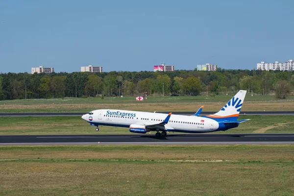 Berlin Německo Dubna 2018 Boeing 737 800 Sunexpress Vzlétnout Letiště — Stock fotografie