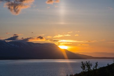 Akureyri 'de gün batımı Izlanda
