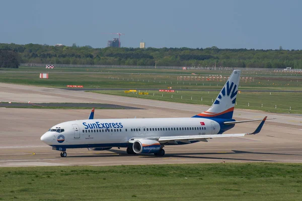 Berlin Německo Dubna 2018 Sunexpress Boeing 737 800 Pojíždění Berlín — Stock fotografie