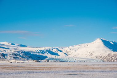 Güney Izlanda kırsalında flaajokull Glacier