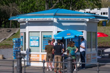 Kanal turları için bilet ofisi