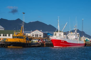 Pilot gemi Bjorn Lods ve balıkçı teknesi Sigurdur Olafsson