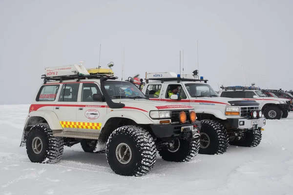 Caminhões de resgate 4x4 modificados da Islândia Search and Rescue — Fotografia de Stock