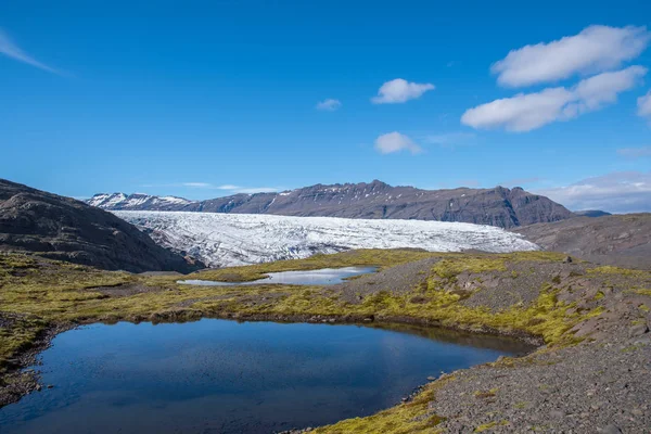 Lodowiec flaajokull na południowym wybrzeżu Islandii — Zdjęcie stockowe