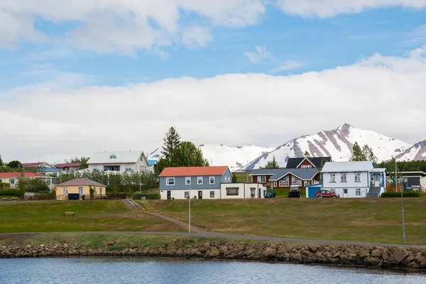 冰岛北部Hrisey岛上的村庄 — 图库照片