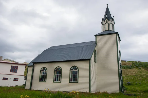 Iglesia Ciudad Blonduos Islandia Del Norte —  Fotos de Stock