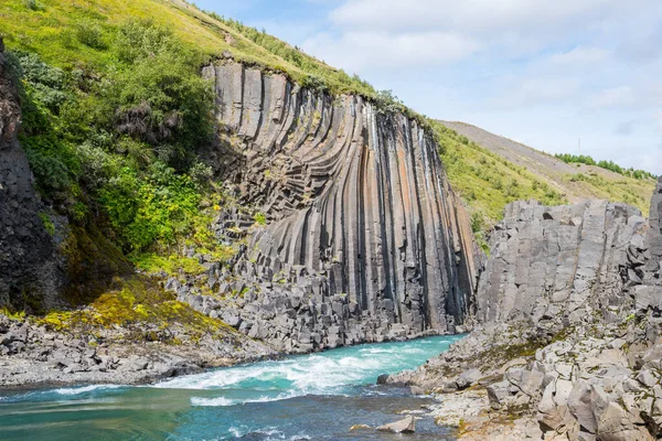 Las Magníficas Columnas Basalto Del Cañón Studlagil Valle Jokuldalur Islandia — Foto de Stock