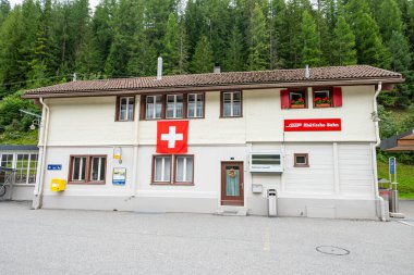 Bergun İsviçre - 3 Ağustos. 2025: Bergun / Bravuogn tren istasyonu