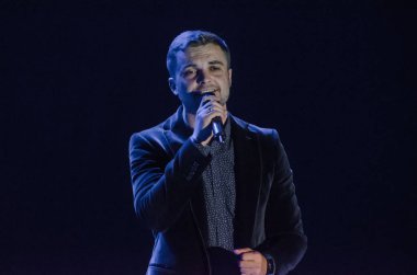 Dnipro, Ukrayna - 20 Mayıs 2018: Müzikal gösteri Edith Piaf. Bölgesel Filarmoni Orkestrası üyeleri tarafından gerçekleştirilen Paris ruhu.