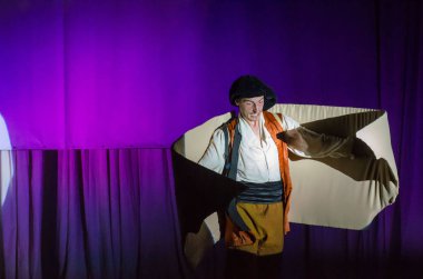 Dnipro, Ukrayna - 22 Haziran 2018: Grand göstermek şarkı Bis perfomed yaratıcı gençlik şarkı tiyatro üyeleri tarafından.