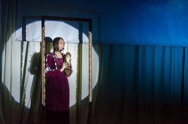 Dnipro, Ukrayna - 22 Haziran 2018: Grand göstermek şarkı Bis perfomed yaratıcı gençlik şarkı tiyatro üyeleri tarafından.