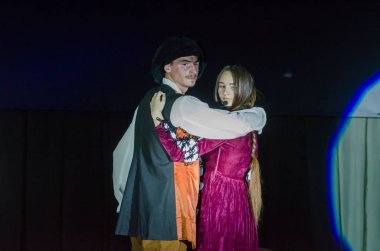 Dnipro, Ukrayna - 22 Haziran 2018: Grand göstermek şarkı Bis perfomed yaratıcı gençlik şarkı tiyatro üyeleri tarafından.