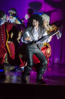 Dnipro, Ukrayna - 22 Haziran 2018: Grand göstermek şarkı Bis perfomed yaratıcı gençlik şarkı tiyatro üyeleri tarafından.