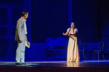 Dnipro, Ukrayna - 30 Haziran 2018, 2018: Opera Onegin Dnipro Opera ve Bale Tiyatrosu üyeleri tarafından gerçekleştirilen hayat.