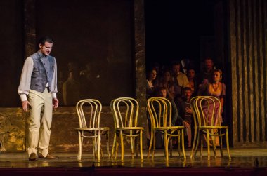 Dnipro, Ukrayna - 30 Haziran 2018, 2018: Opera Onegin Dnipro Opera ve Bale Tiyatrosu üyeleri tarafından gerçekleştirilen hayat.