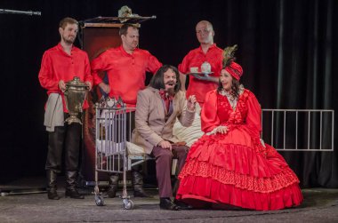 Dnipro, Ukrayna - 7 Temmuz 2018: Dnipro devlet Drama ve komedi tiyatro üyeleri tarafından gerçekleştirilen Amca'nın rüyası