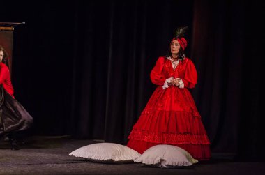 Dnipro, Ukrayna - 7 Temmuz 2018: Dnipro devlet Drama ve komedi tiyatro üyeleri tarafından gerçekleştirilen Amca'nın rüyası