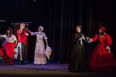 Dnipro, Ukrayna - 7 Temmuz 2018: Dnipro devlet Drama ve komedi tiyatro üyeleri tarafından gerçekleştirilen Amca'nın rüyası