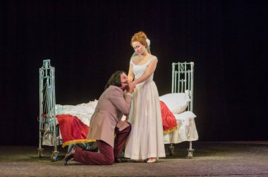 Dnipro, Ukrayna - 7 Temmuz 2018: Dnipro devlet Drama ve komedi tiyatro üyeleri tarafından gerçekleştirilen Amca'nın rüyası