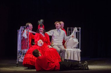 Dnipro, Ukrayna - 7 Temmuz 2018: Dnipro devlet Drama ve komedi tiyatro üyeleri tarafından gerçekleştirilen Amca'nın rüyası