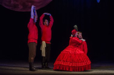 Dnipro, Ukrayna - 7 Temmuz 2018: Dnipro devlet Drama ve komedi tiyatro üyeleri tarafından gerçekleştirilen Amca'nın rüyası