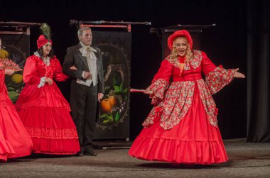 Dnipro, Ukrayna - 7 Temmuz 2018: Dnipro devlet Drama ve komedi tiyatro üyeleri tarafından gerçekleştirilen Amca'nın rüyası