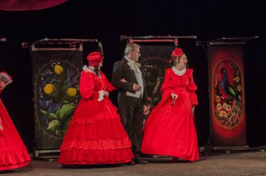 Dnipro, Ukrayna - 7 Temmuz 2018: Dnipro devlet Drama ve komedi tiyatro üyeleri tarafından gerçekleştirilen Amca'nın rüyası