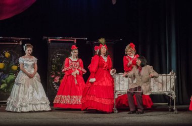 Dnipro, Ukrayna - 7 Temmuz 2018: Dnipro devlet Drama ve komedi tiyatro üyeleri tarafından gerçekleştirilen Amca'nın rüyası