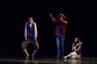 Dnipro, Ukrayna - 7 Eylül 2018: Çocuk masal porselen tavşan Dnipro gençlik tiyatro Virymo üyeleri tarafından gerçekleştirilen!.