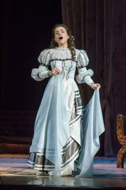 Dnipro, Ukrayna - 7 Ekim 2018: Dnipro Devlet Opera ve Bale Tiyatrosu üyeleri tarafından gerçekleştirilen Rigoletto opera.