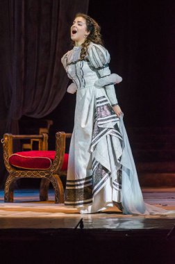 Dnipro, Ukrayna - 7 Ekim 2018: Dnipro Devlet Opera ve Bale Tiyatrosu üyeleri tarafından gerçekleştirilen Rigoletto opera.