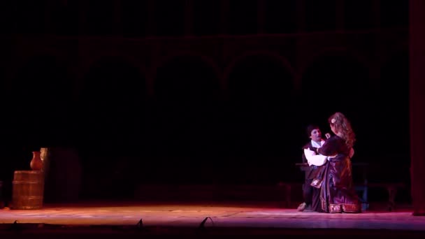 第聂伯罗彼得罗夫斯克 乌克兰 2018年10月7日 由第聂伯罗彼得罗夫斯克国家歌剧院和芭蕾舞剧院成员表演的弄臣歌剧 — 图库视频影像