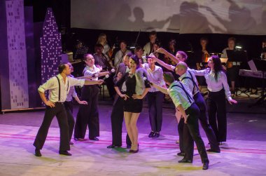 Dnipro, Ukrayna - 20 Ekim 2018: Müzikal Kvitka sanat projesi Kvitka Tsisik, Filarmoni Orkestrası üyeleri tarafından gerçekleştirilen..