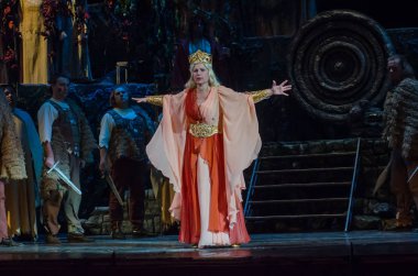 Dnipro, Ukrayna - 21 Ekim 2018: Klasik Opera tarafından Giacomo Puccini Dnipro Devlet Opera ve Bale Tiyatrosu üyeleri tarafından gerçekleştirilen 