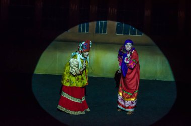 Dnipro, Ukrayna - 4 Kasım 2018: Mucize-Yudo Dnipro devlet Drama ve komedi tiyatro üyeleri tarafından gerçekleştirilen sualtı Krallık.