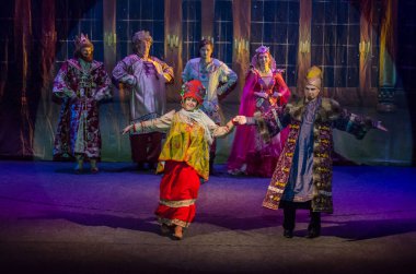 Dnipro, Ukrayna - 4 Kasım 2018: Mucize-Yudo Dnipro devlet Drama ve komedi tiyatro üyeleri tarafından gerçekleştirilen sualtı Krallık.