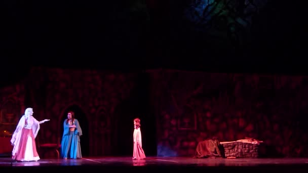 第聂伯罗彼得罗夫斯克 乌克兰 2018年10月21日 古典歌剧 由第聂伯罗彼得罗夫斯克国家歌剧院和芭蕾舞剧院的成员执行 — 图库视频影像