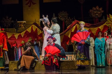 Dnipro, Ukrayna - 22 Aralık 2018: Klasik Giacomo Puccini Dnipro Opera ve Bale Tiyatrosu üyeleri tarafından gerçekleştirilen Turandot Operası.