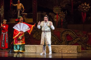 Dnipro, Ukrayna - 22 Aralık 2018: Klasik Giacomo Puccini Dnipro Opera ve Bale Tiyatrosu üyeleri tarafından gerçekleştirilen Turandot Operası.
