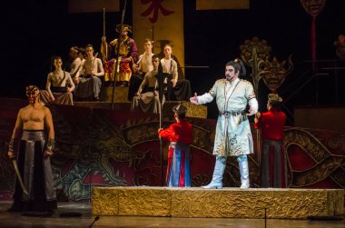 Dnipro, Ukrayna - 22 Aralık 2018: Klasik Giacomo Puccini Dnipro Opera ve Bale Tiyatrosu üyeleri tarafından gerçekleştirilen Turandot Operası.