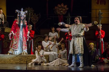 Dnipro, Ukrayna - 22 Aralık 2018: Klasik Giacomo Puccini Dnipro Opera ve Bale Tiyatrosu üyeleri tarafından gerçekleştirilen Turandot Operası.