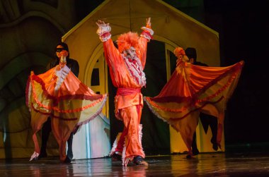 Dnipro, Ukrayna - 29 Aralık 2018: Müzikal Kitsin House Dnipro Opera ve Bale Tiyatrosu üyeleri tarafından gerçekleştirilen.