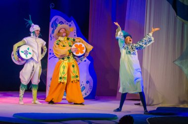 Dnipro, Ukrayna - 26 Aralık 2018: Barvinok Dnipro devlet Drama ve komedi tiyatro üyeleri tarafından gerçekleştirilen bizim kahraman olan.