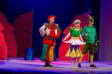 Dnipro, Ukrayna - 26 Aralık 2018: Barvinok Dnipro devlet Drama ve komedi tiyatro üyeleri tarafından gerçekleştirilen bizim kahraman olan.