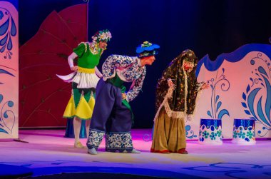Dnipro, Ukrayna - 26 Aralık 2018: Barvinok Dnipro devlet Drama ve komedi tiyatro üyeleri tarafından gerçekleştirilen bizim kahraman olan.