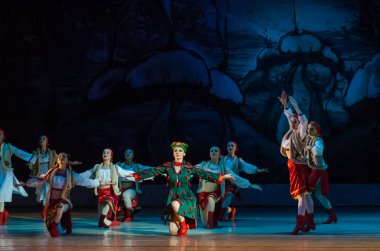 Dnipro, Ukrayna - 6 Ocak 2018: Noel bale Dnipro Opera ve Bale Tiyatrosu üyeleri tarafından gerçekleştirilen önceki gece 